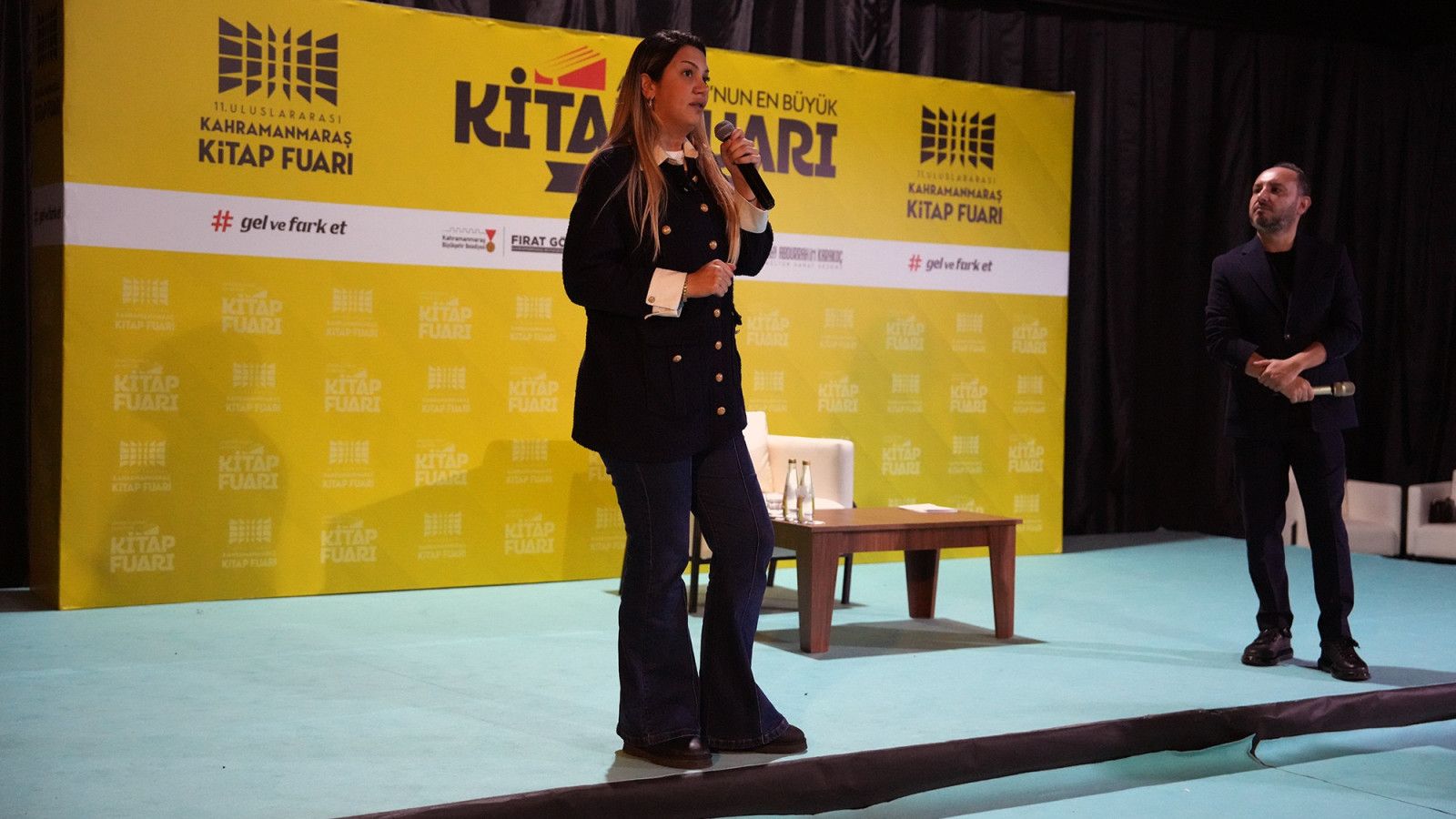 Fulya Ozturk Soylesisi2