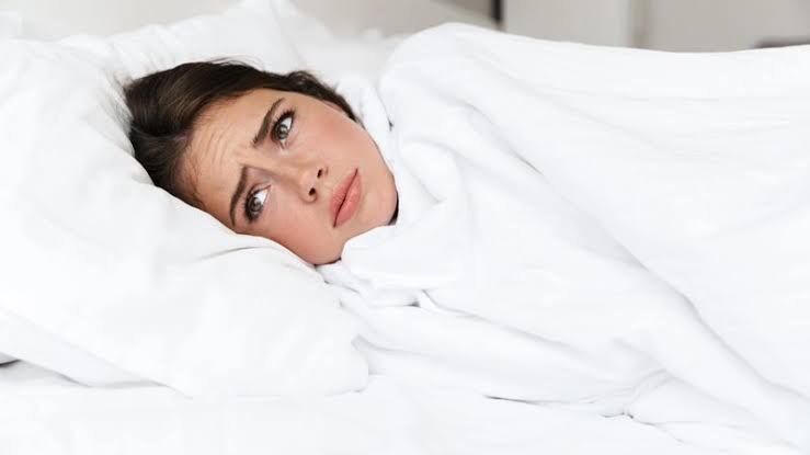 Sonbahar Yorgunluğu mu Yoksa Depresyon mu? Uzmanından "2 Hafta" Kuralı Uyarısı!