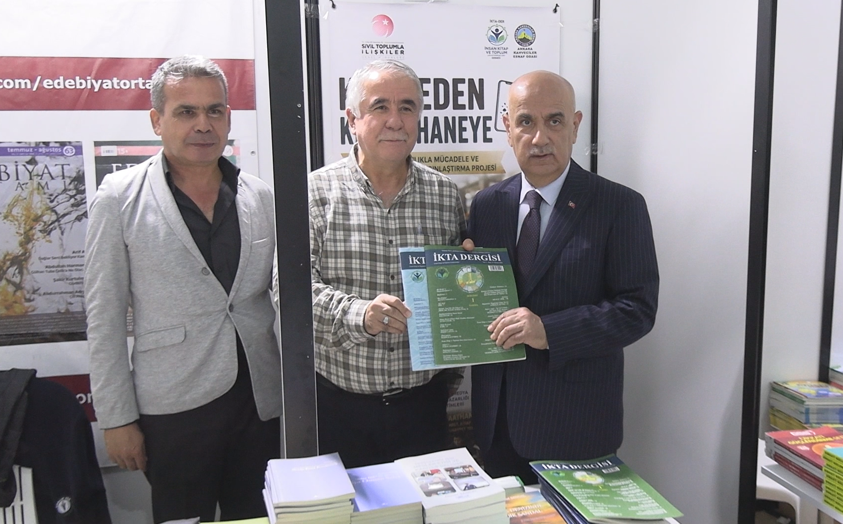 Vahi̇t Ki̇rşci̇