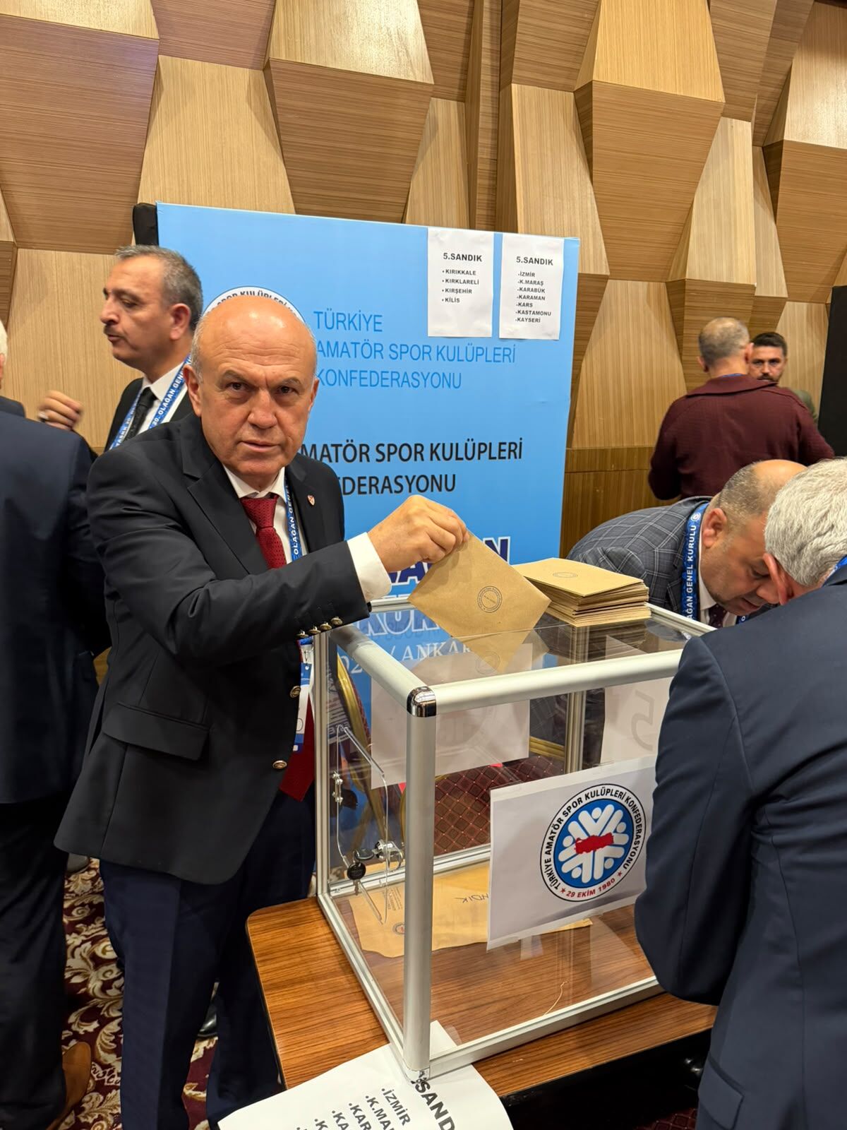 Ekrem Karaoğlan, TASKK Yönetim Kuruluna Seçildi
