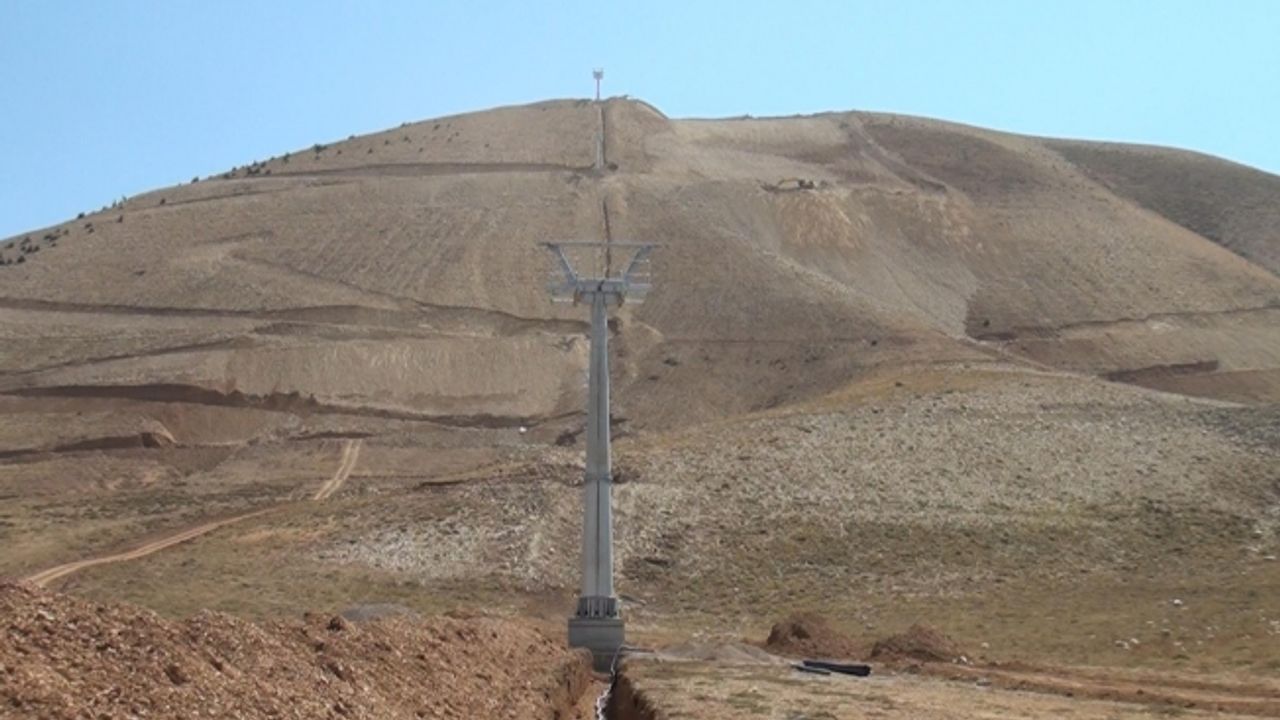 Yedikuyular Kayak Merkezi Devam Ediyor