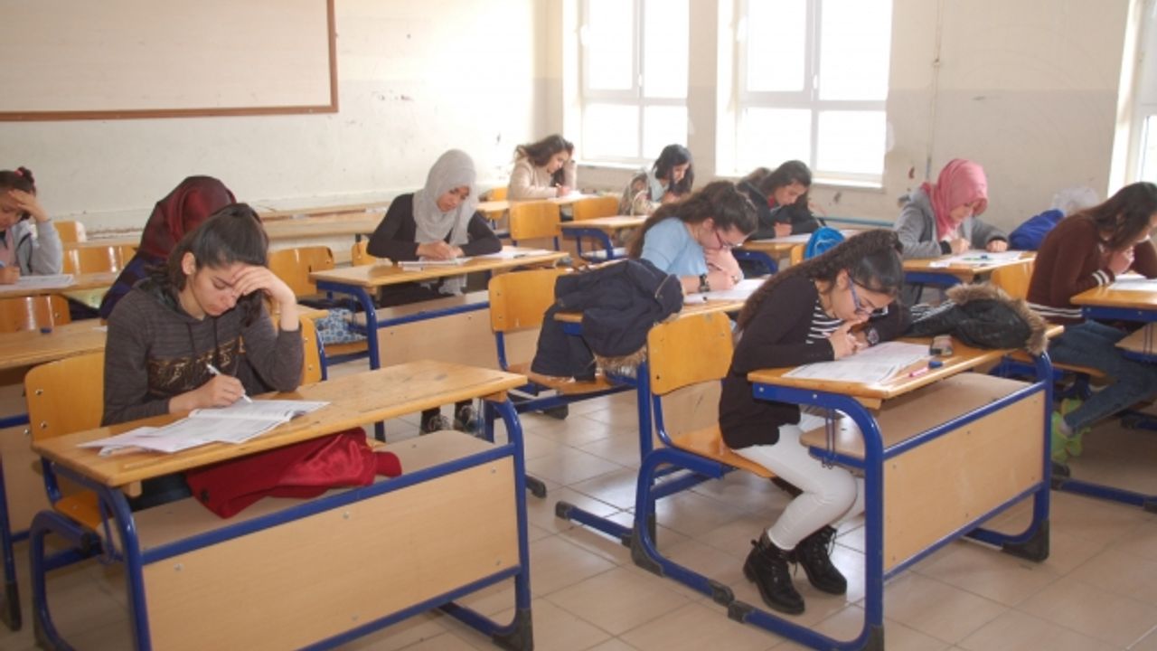 Afşin'de Siyer-i Nebi sınavı yapıldı