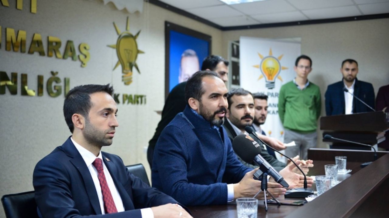 Ak Partide Değişim Rüzgârları Devam Ediyor