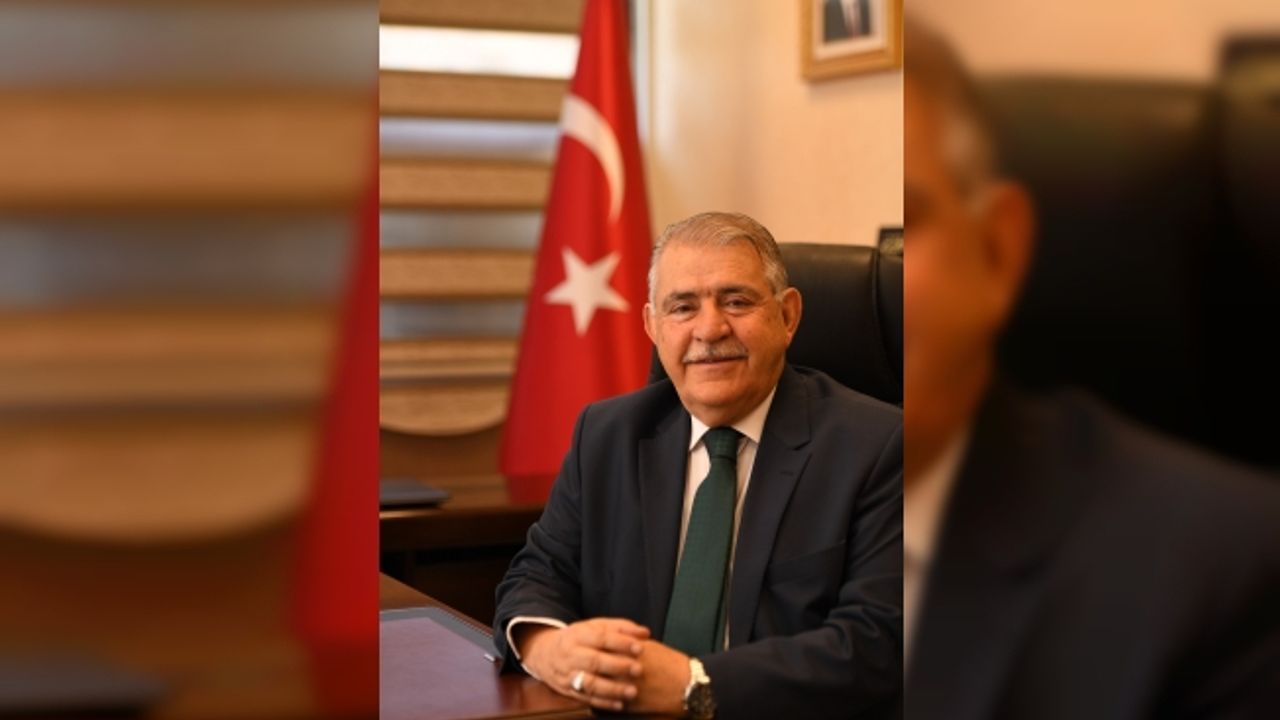 Başkan Hanefi Mahçiçek; “Hz. Mevlana Sevginin, Barışın ve Hoşgörünün Sembolüdür”