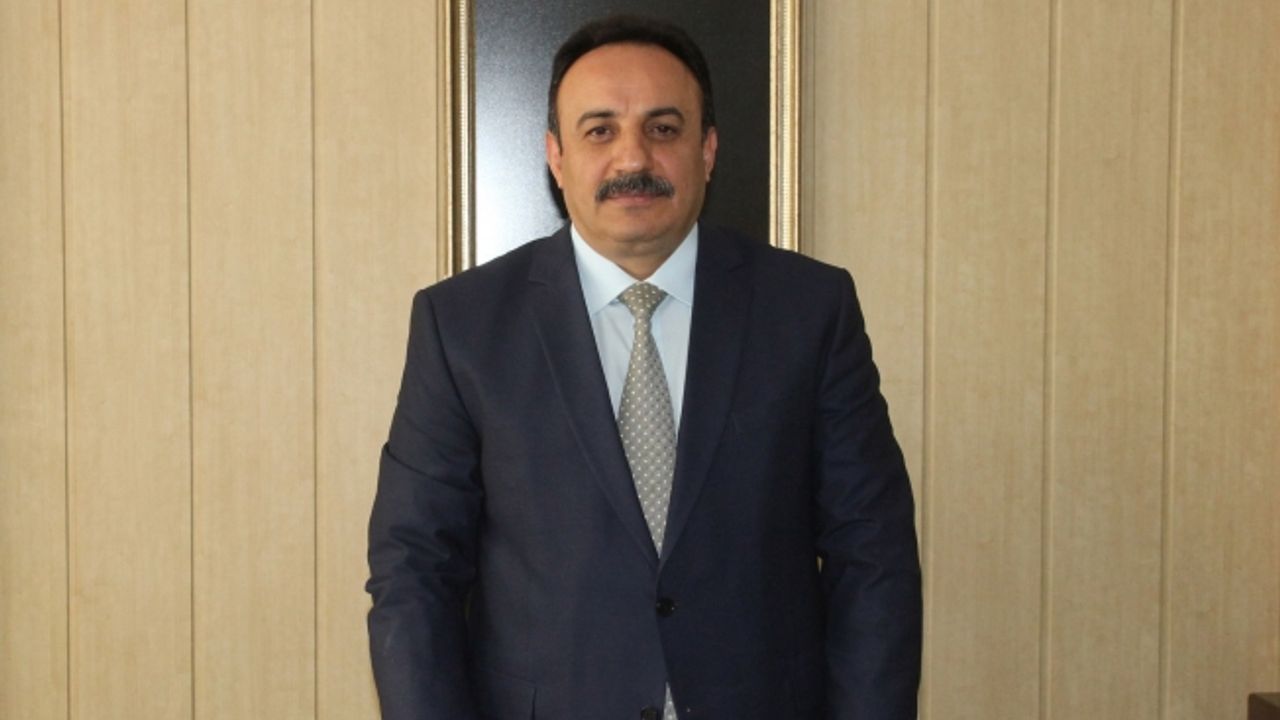 İl Millî Eğitim Müdürü Mehmet Emin Akkur’tan Çalışan Gazeteciler günü mesajı