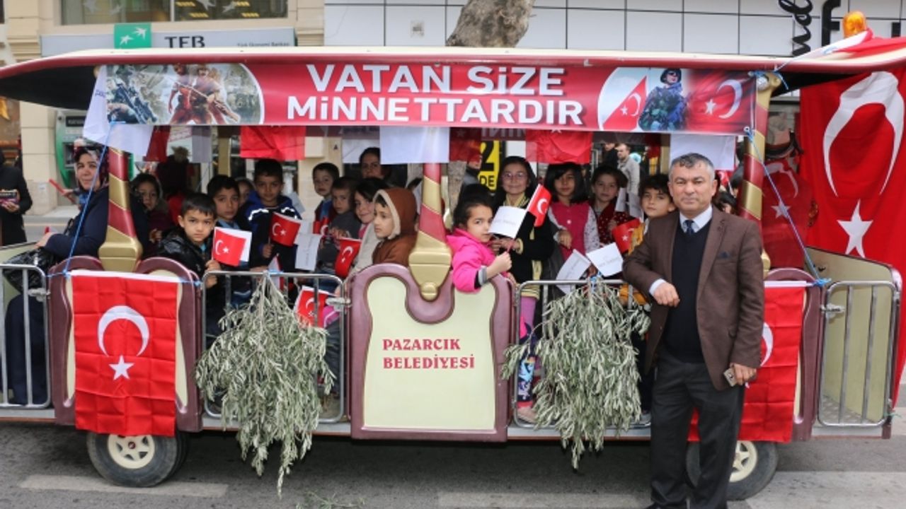 12 Şubat Kutlamalarına Pazarcık Ekspres Yine Damga Vurdu