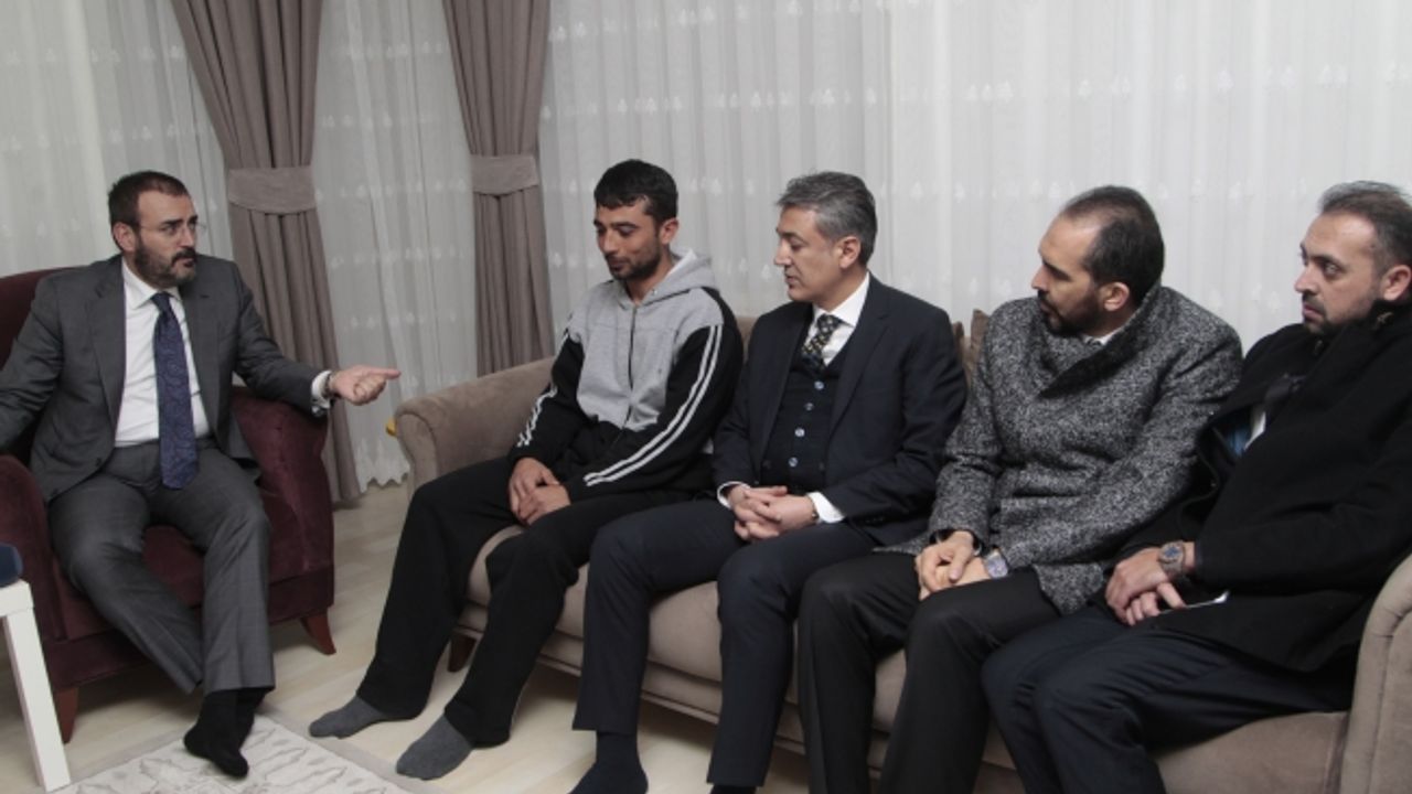 AK Parti Genel Başkan Yardımcısı Ünal, Elbistan'da Afrin gazisini ziyaret etti