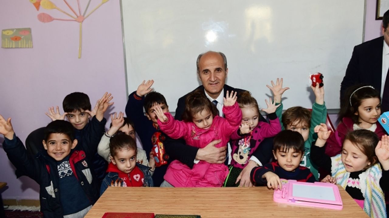 Dulkadiroğlu Bayan Vatandaşlarının Sesine Kulak Veriyor