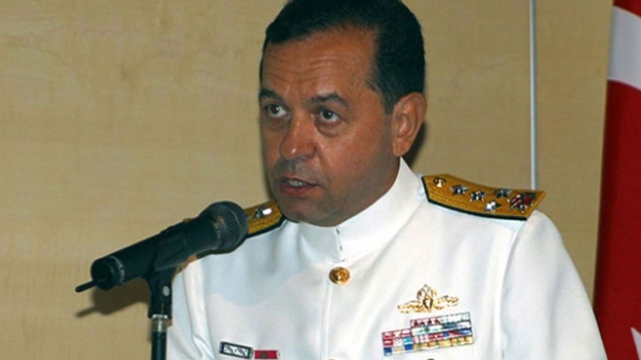 Eski Deniz Kuvvetleri Komutanı Oramiral Özden Örnek hayatını kaybetti
