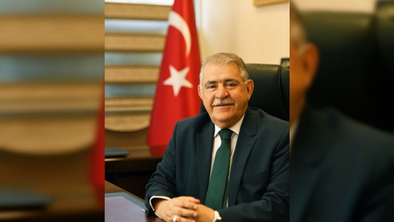 Mahçiçek “Osmanlı Mimarisinin Altın Çağına İmza Atan Mimar Sinan”