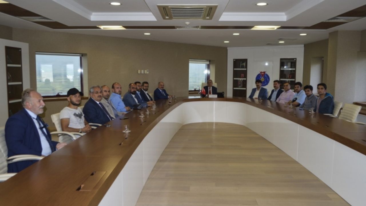 Yedi Hilal ve Cihannüma Dernekleri, Rektör Can’ı Ziyaret Etti