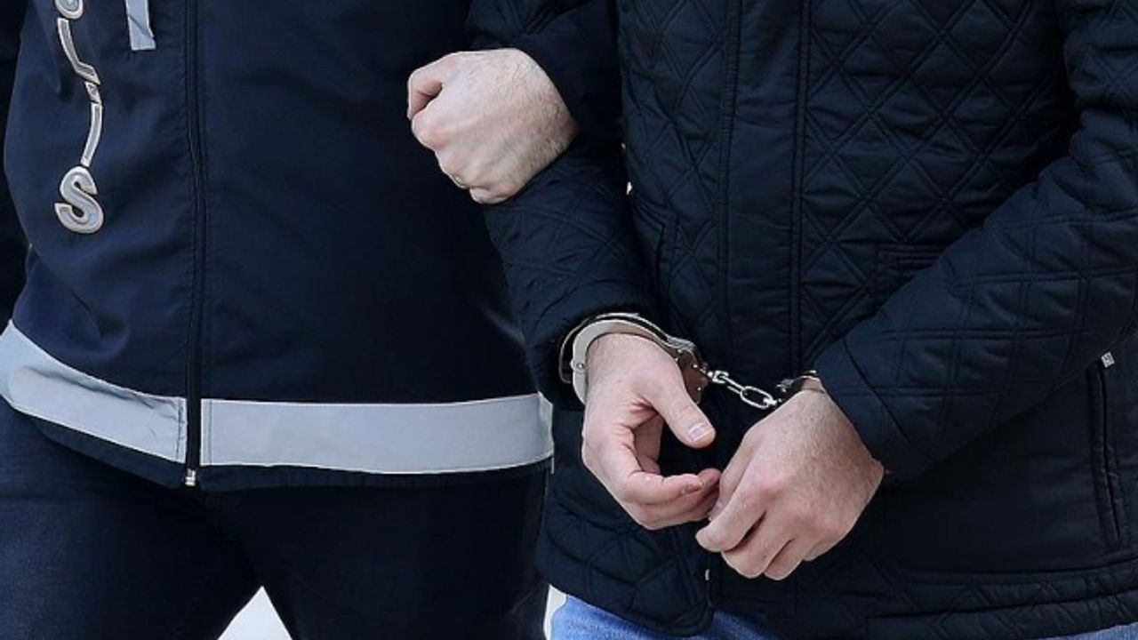 FETÖ'nün Azerbaycan'daki sorumlusu Türkiye'ye iade edildi