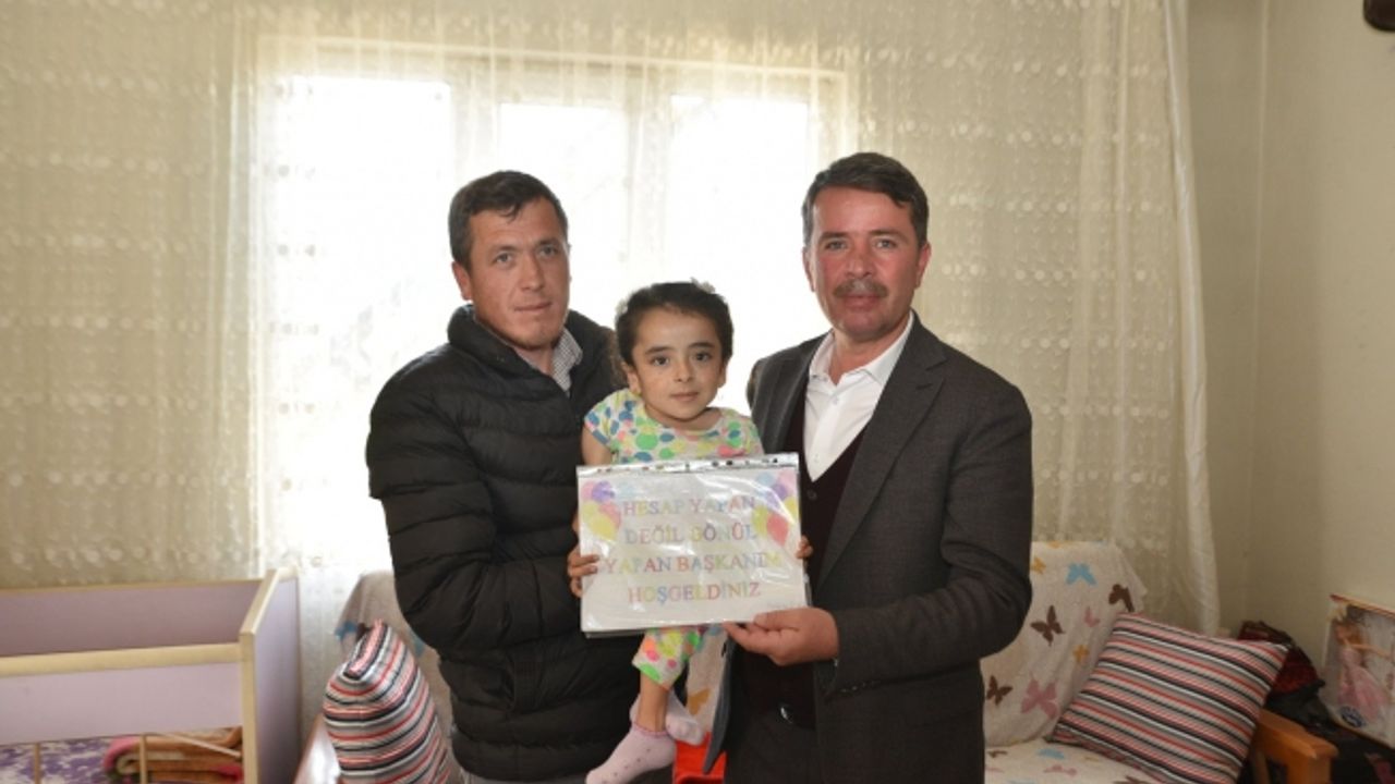 "Hesap Yapan Değil, Gönül Yapan Başkanım Hoşgeldin"