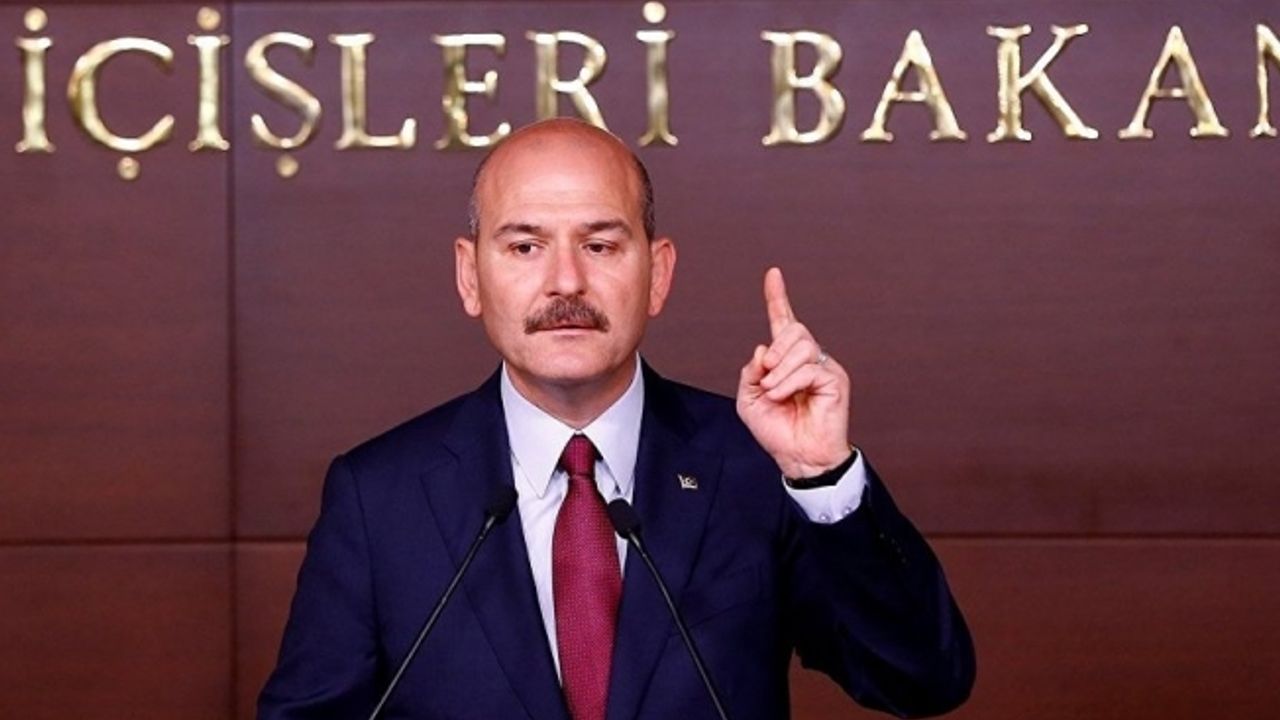 İçişleri Bakanı Soylu: Trafik ışıkları veya polis varsa geçiş üstünlüğü hakkını onlar verir