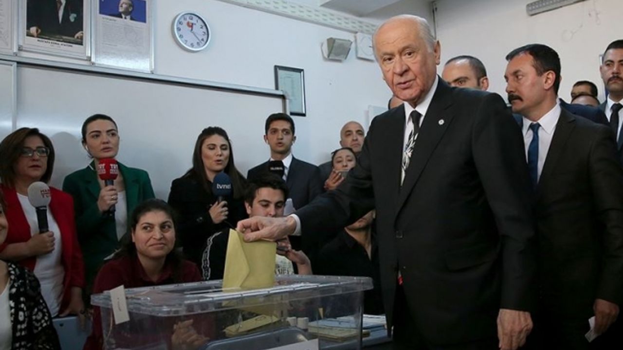MHP Genel Başkanı Bahçeli oyunu kullandı