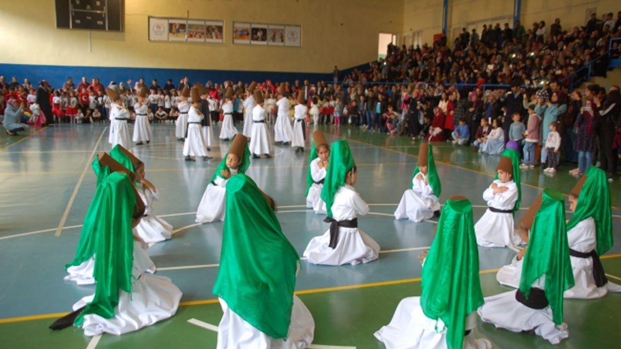 Kahramanmaraş'ta "Geleneksel Çocuk Oyunları Şenliği"