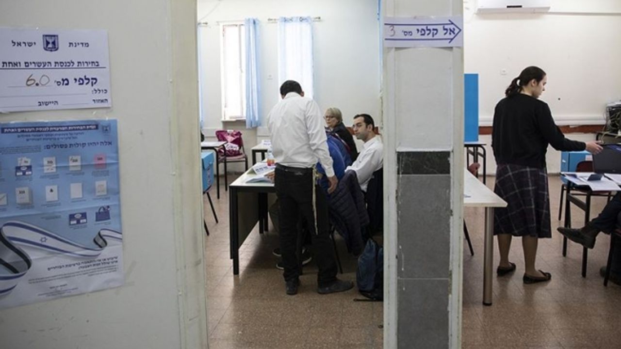 Sandık çıkış anketlerine göre İsrail’deki seçimler başa baş sonuçlandı
