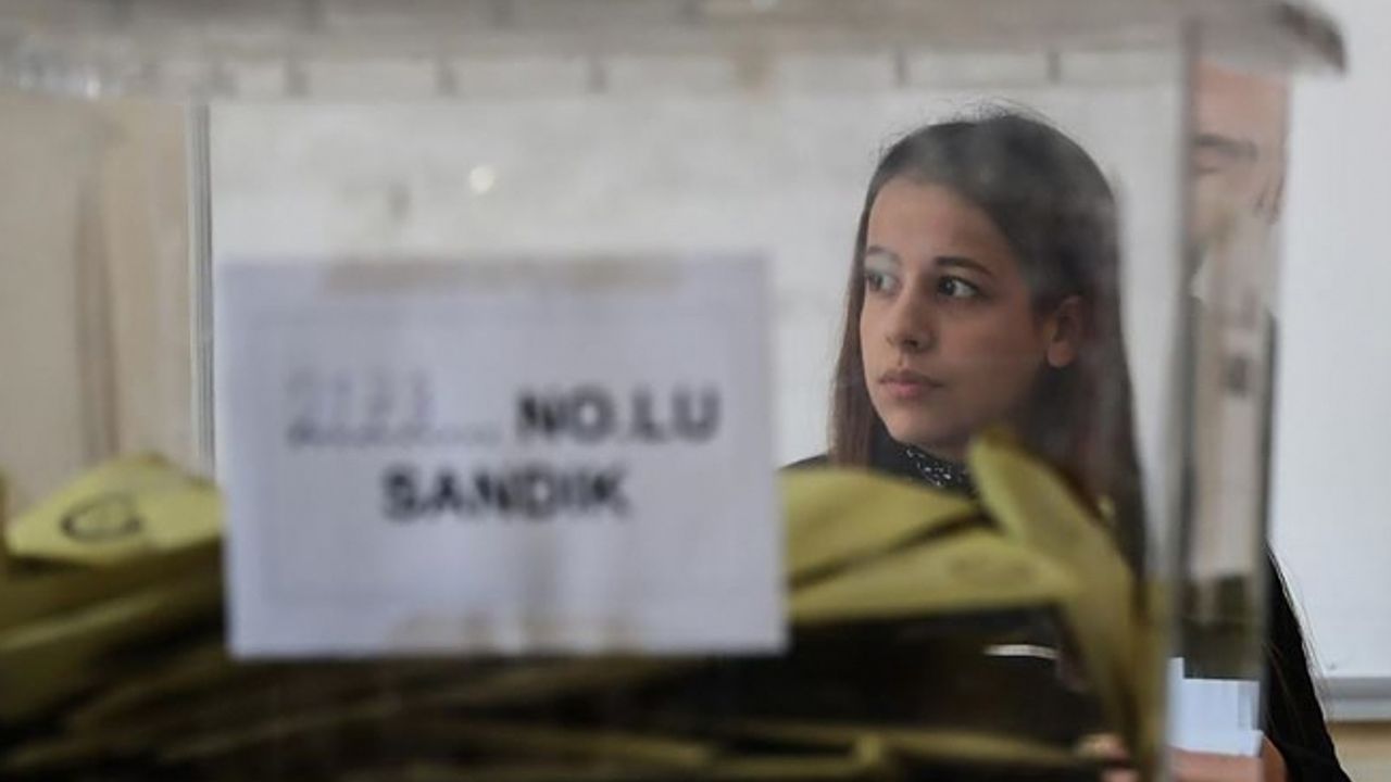 İstanbul yenileme seçimi için kesin aday listesi açıklandı