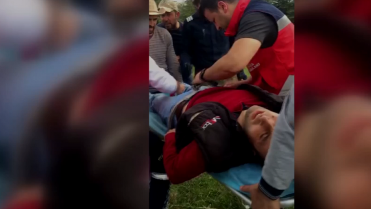Mantardan zehirlenen kişi ambulans helikopterle hastaneye ulaştırıldı
