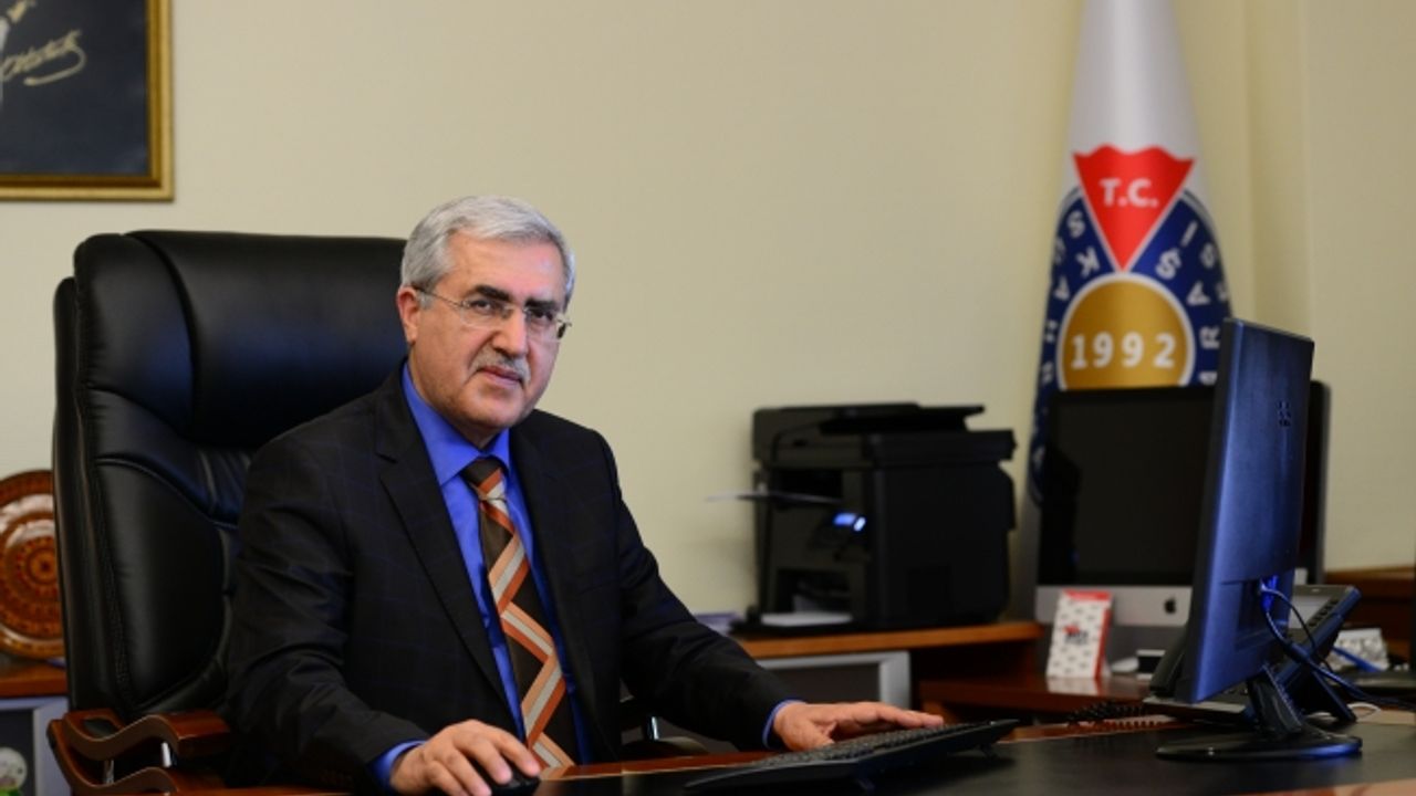 Üniversitemiz Rektörü Prof. Dr. Niyazi Can Türkiye Adalet Akademisi Danışma Kurulu Üyeliğine Seçildi