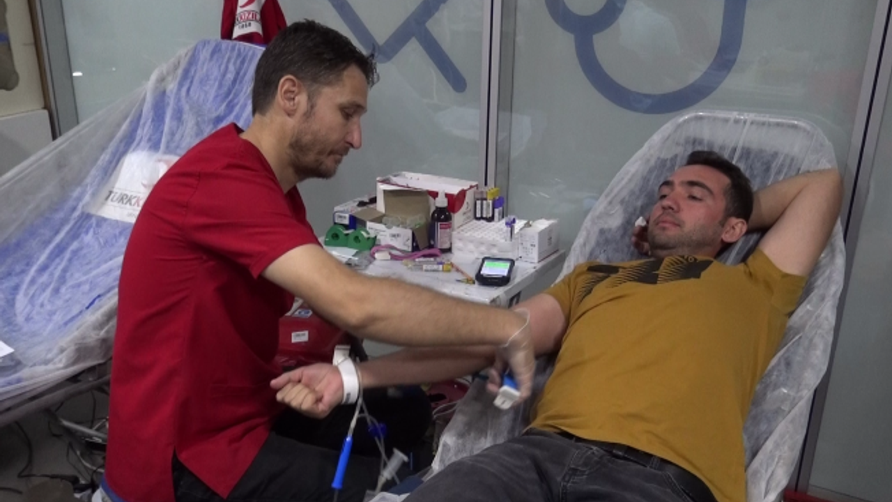 Akedaş Kan ve Kök Hücre Bağışıyla Umut Aşılıyor