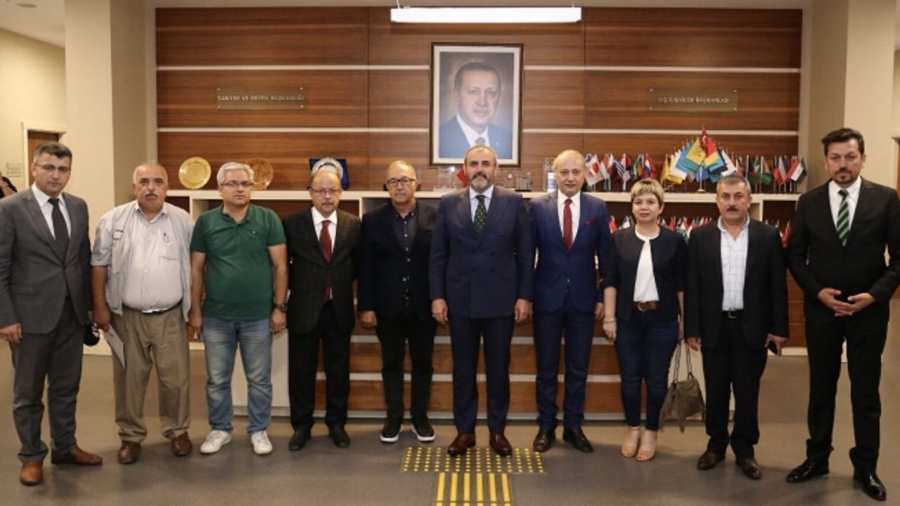 Kahramanmaraş Gazeteciler Cemiyeti Ak Parti Genel Başkan Yardımcısı Mahir Ünal’ı ziyaret etti