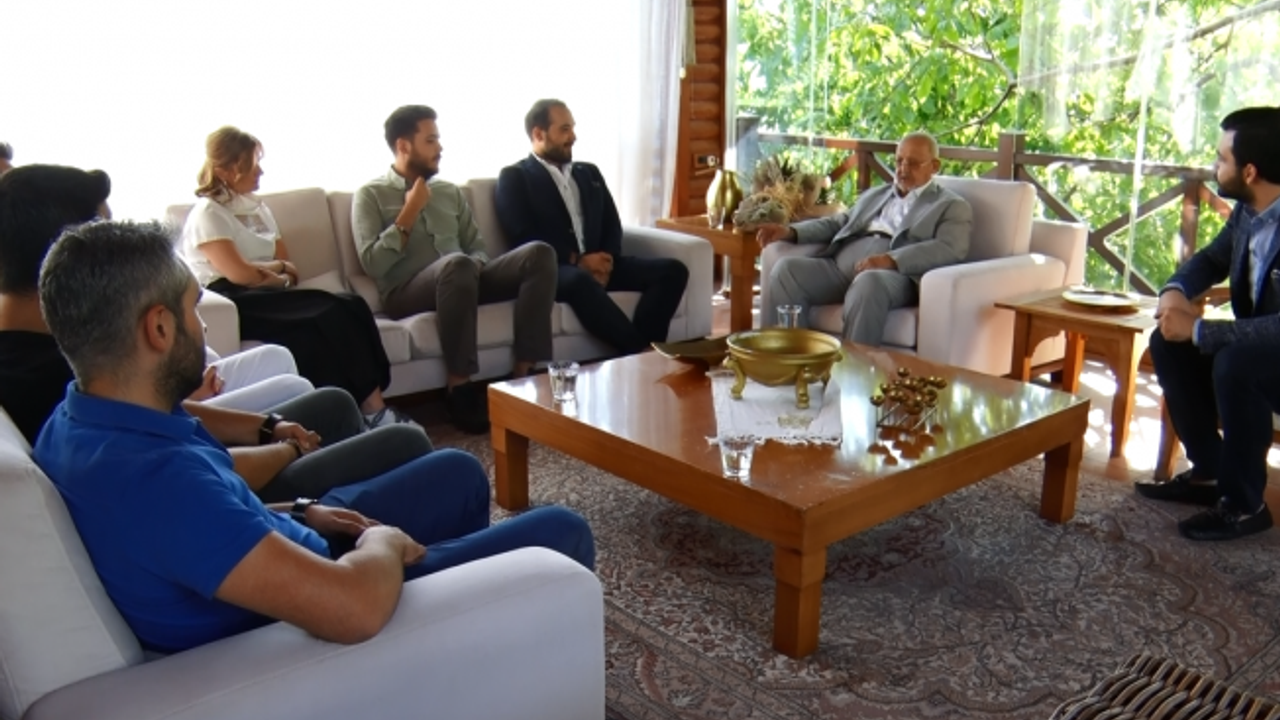Kagegik’ten İş Dünyasının Mihenk Taşlarından İsmail Kurtul’a Ziyaret