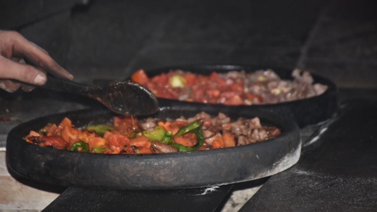 Kahramanmaraş'ın Sarımsaklı Lezzeti "Eli Böğründe"