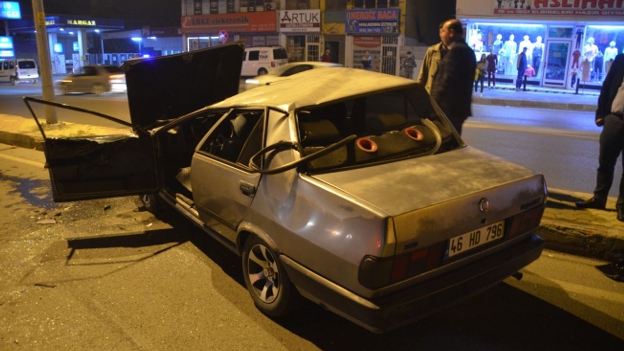 Kahramanmaraş'ta korkunç kaza!  otomobil karşı şeride uçtu