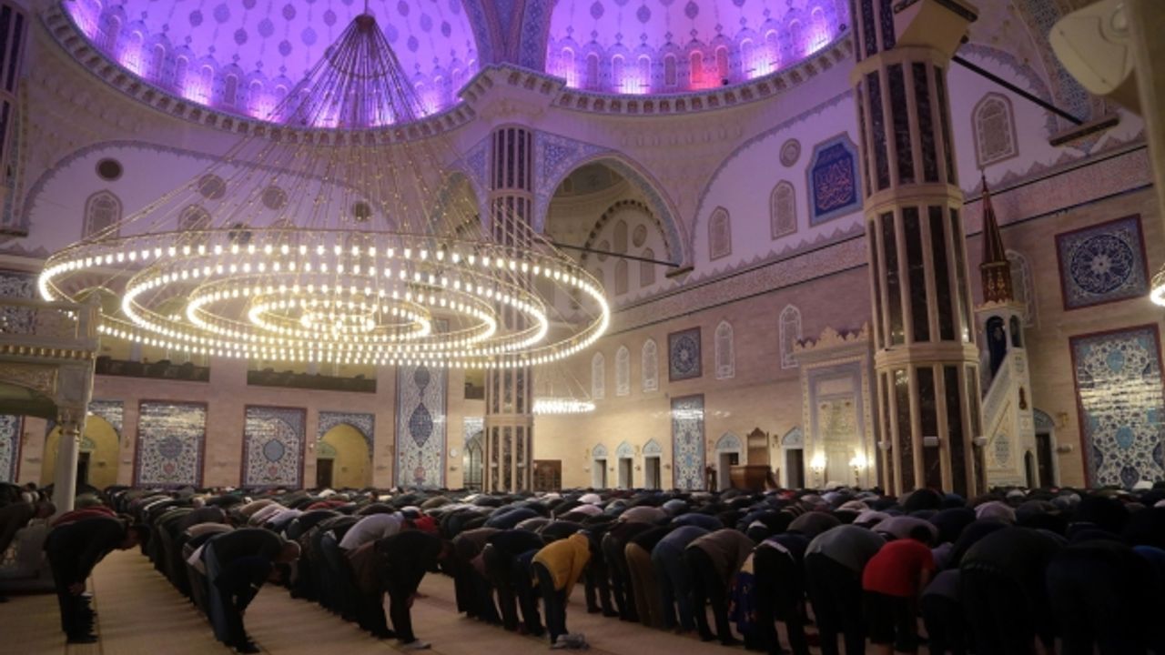 Kahramanmaraş'ta Mevlit Kandili idrak edildi