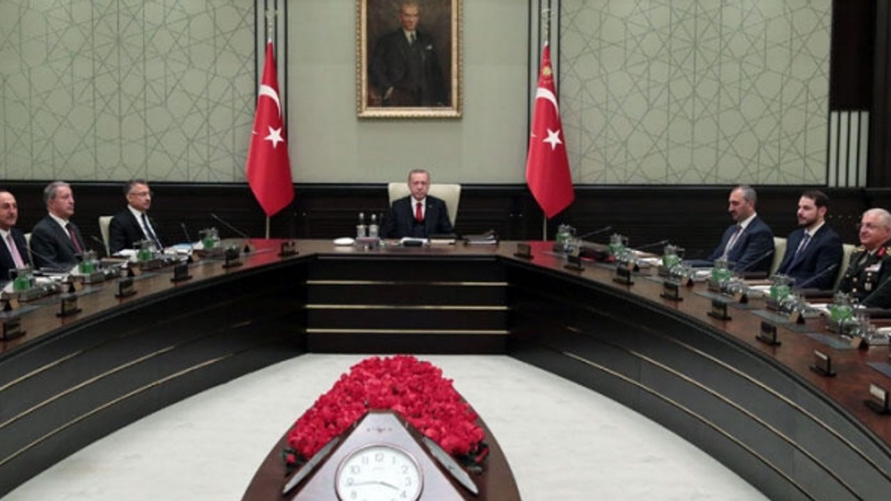Beştepe'de Cumhurbaşkanı Erdoğan başkanlığında güvenlik zirvesi toplandı.