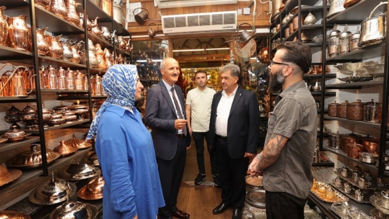 Huzurlu ve Mutlu Bir Bayram Geçirmemiz Dileğiyle