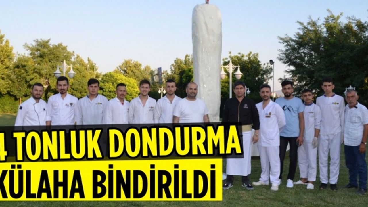 TRT çekimleri için 4 tonluk dondurma külaha bindirildi