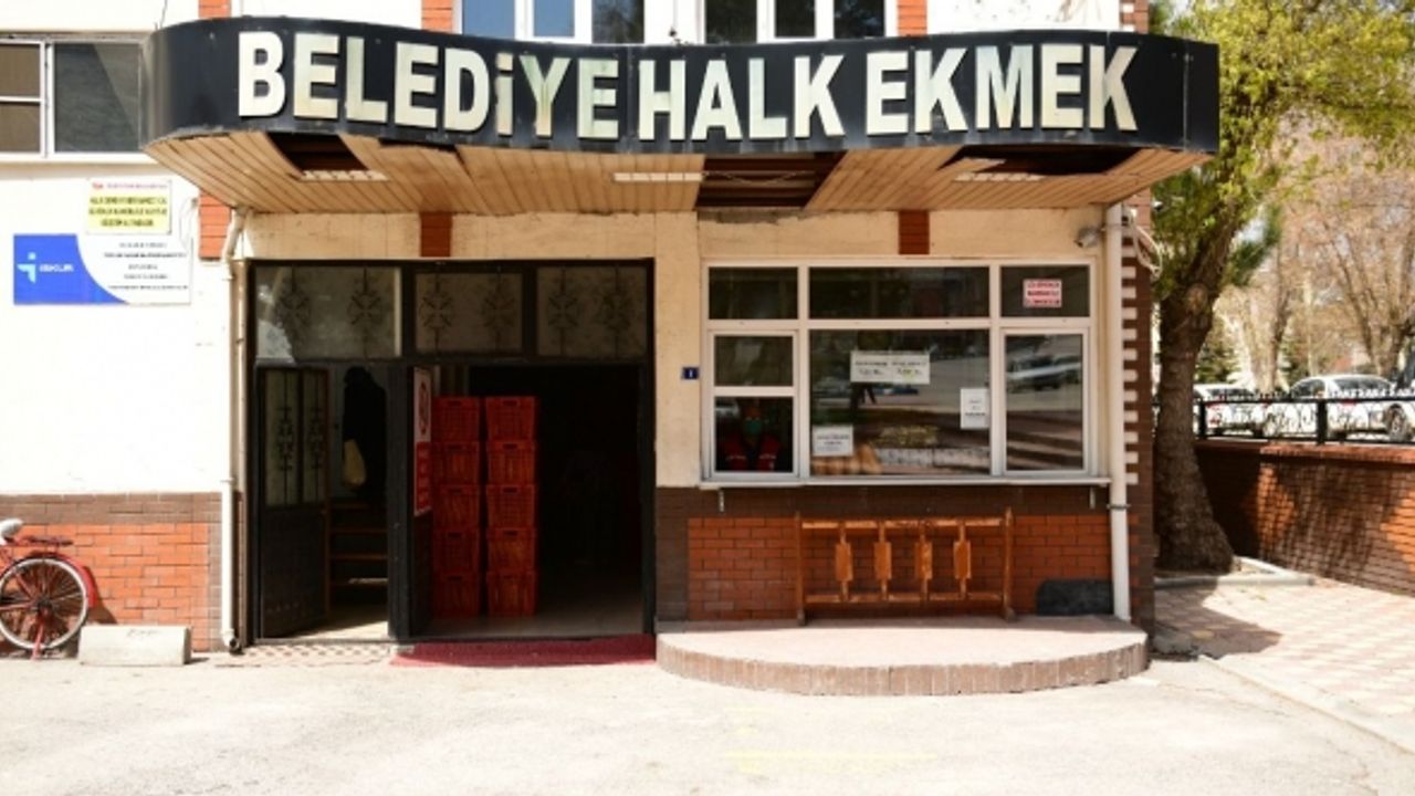 Halk Ekmek Fabrikasında Üretim Kontrollü Başladı