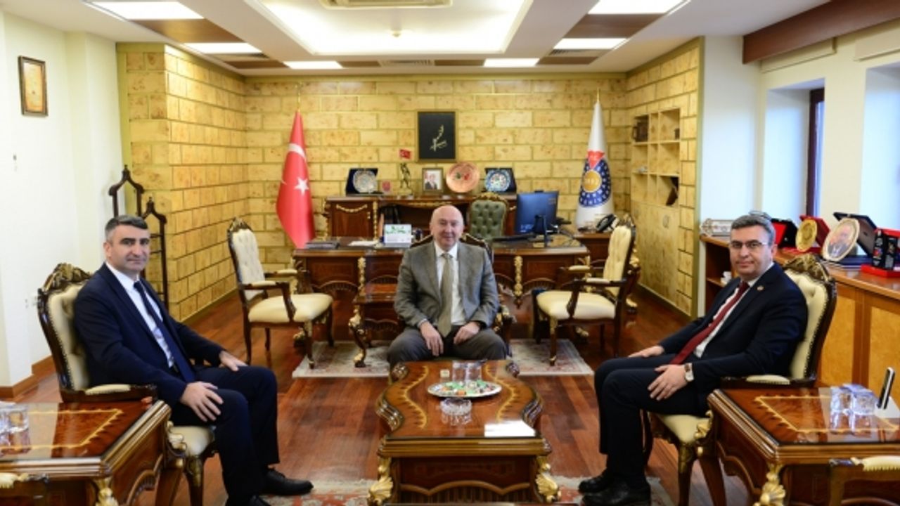 Onikişubat ve Dulkadiroğlu Kaymakamlarından Rektör Yasım’a Ziyaret