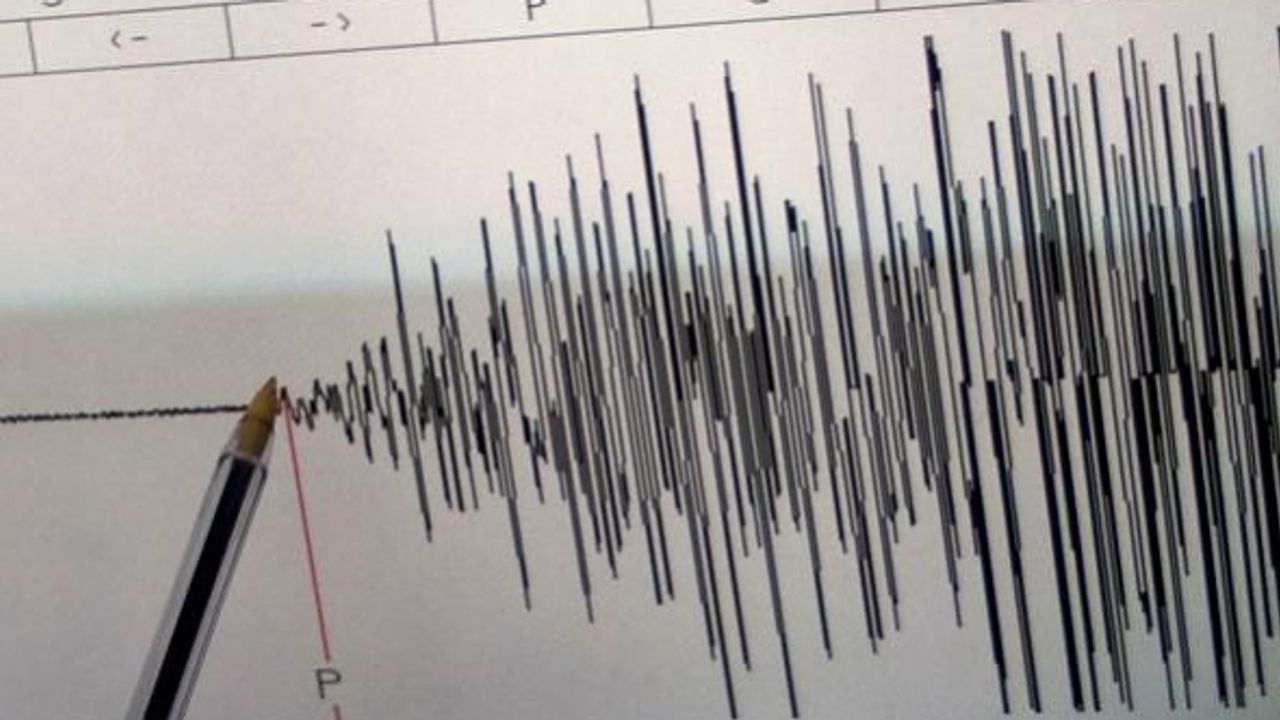 Romanya'da 5,2 büyüklüğünde deprem