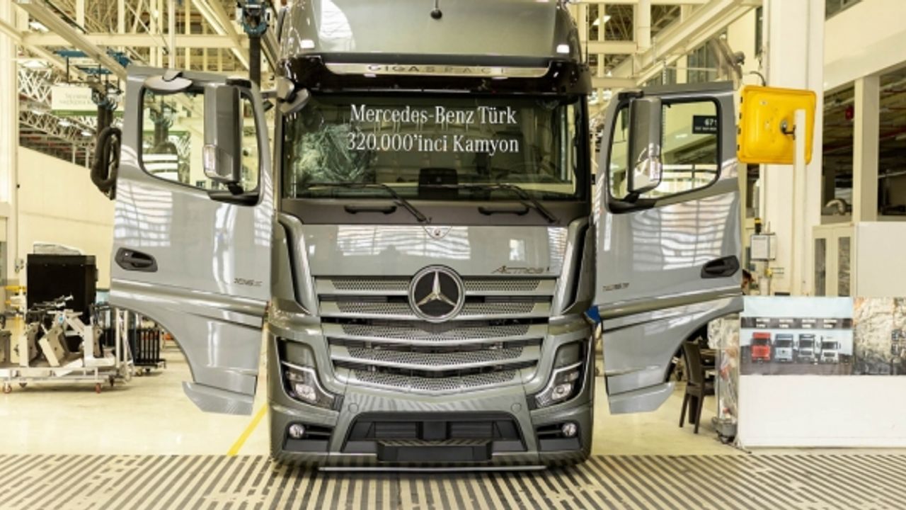 Mercedes-Benz Türk, 320 bininci kamyonunu üretti