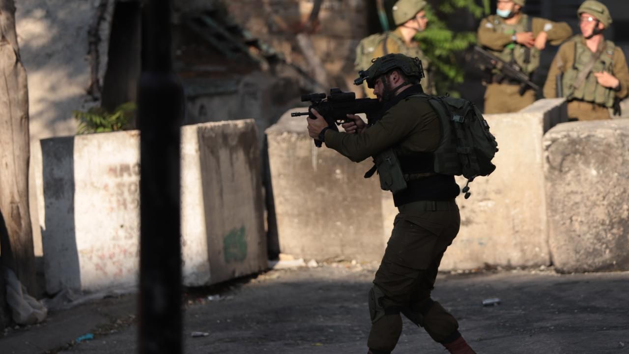 İsrail güçleri Batı Şeria'da 2 Filistinliyi öldürdü