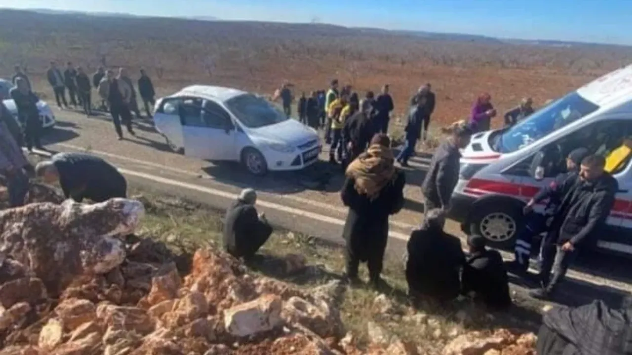Gaziantep'te izinsiz aldığı otomobille kaza yaptı: 2 ölü 4 yaralı