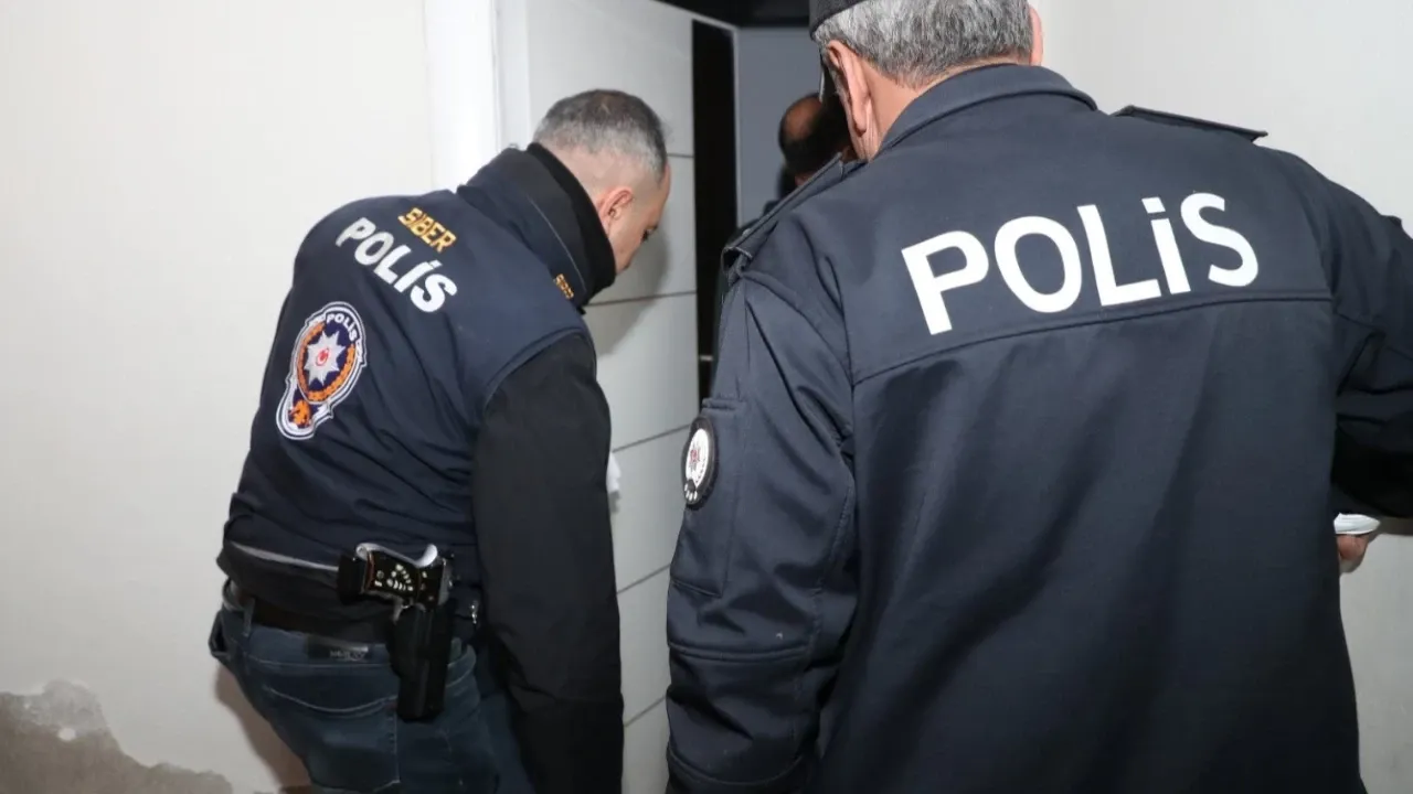 Siber suçlarla mücadele operasyonlarında 194 şüpheli tutukla