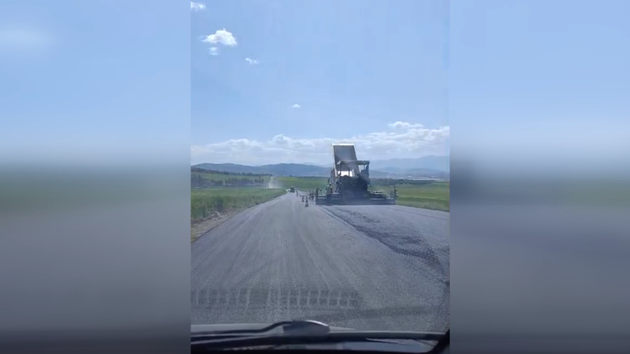 Dulkadiroğlu’nda Yenilenen Yola Vatandaştan İlginç