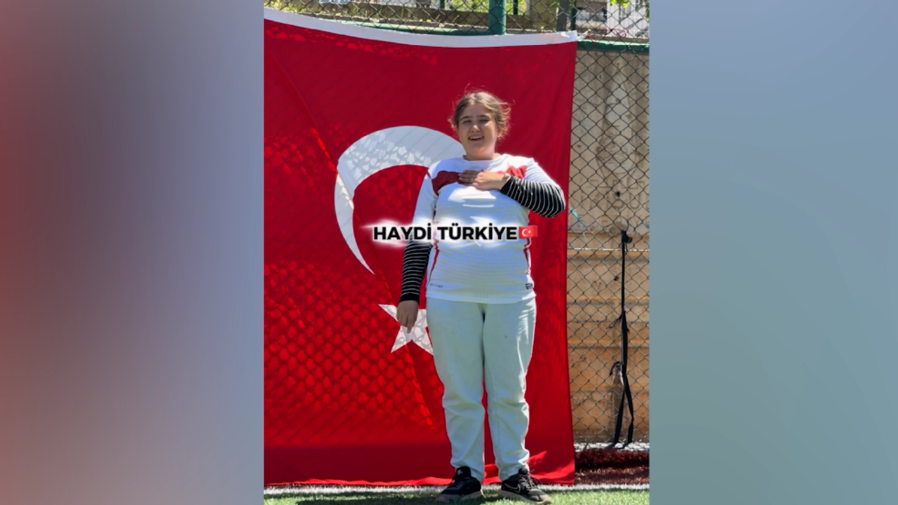 Kahramanmaraş’ta Özel Bireylerden Dünya Kupası Mesajı