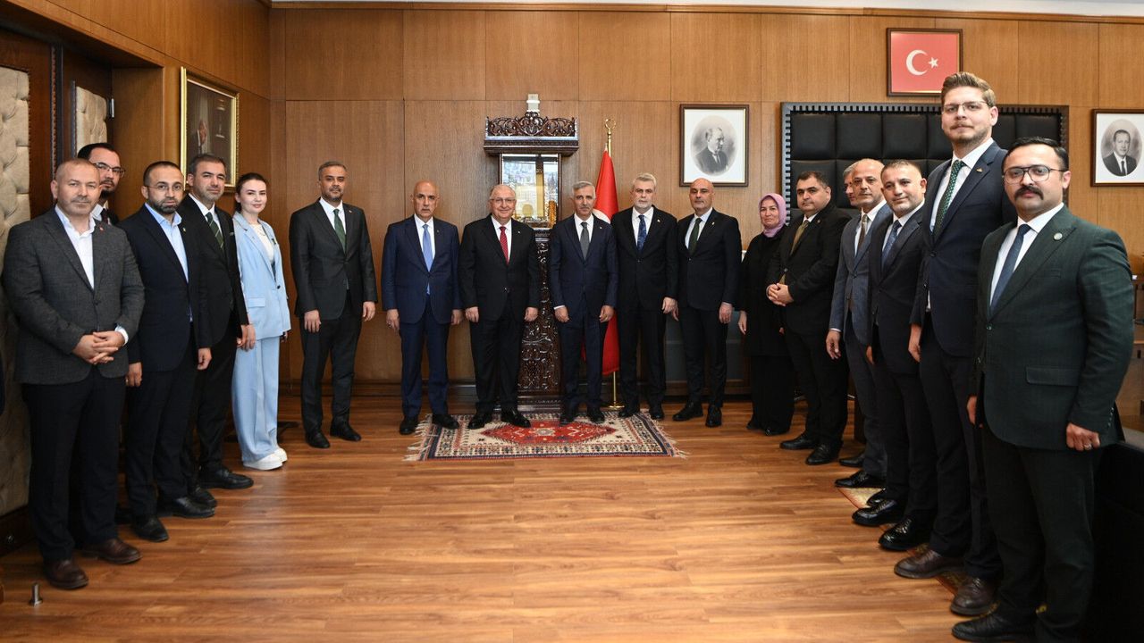 Başkan Görgel, Milli Savunma Bakanı Yaşar Güler’i 