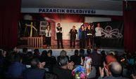 Pazarcık’ta “Dikkat Aile Var” İsimli Tiyatro Gösterisi Düzenlendi