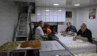 İftara Saatler Kala Fırınlarda Yoğun Mesai: Ramazan Pidesinin Sırrı Ne?