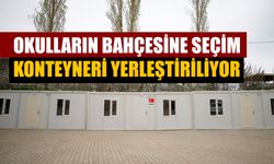 Okulların Bahçesine Seçim Konteyneri Yerleştiriliyor