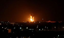 İsrail Gazze’ye hava saldırısı düzenledi