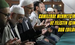 Camilerde Mehmetçik ve Filistin için dua edildi