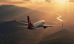 THY Uçağının Kokpit Camı Çatladı İstanbul'a Acil İniş Yaptı