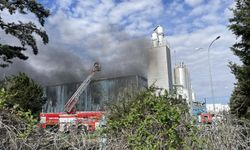 Konya'da fabrika deposunda yangın